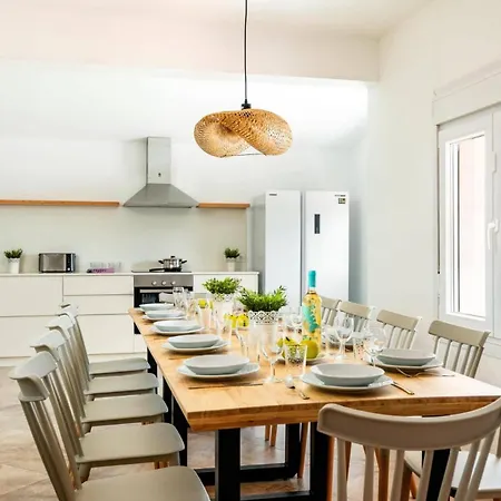 Villa Tres Arcos By *