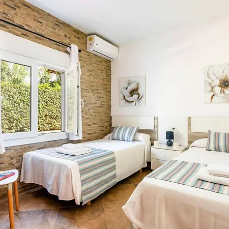 Tres Arcos By Cala'N Blanes (Menorca)