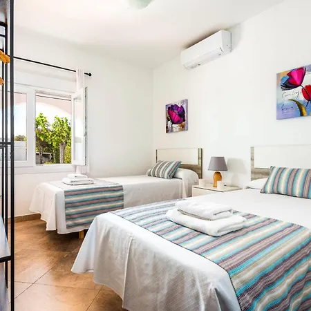 Tres Arcos By Villa