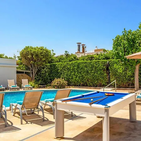 Tres Arcos By Villa *