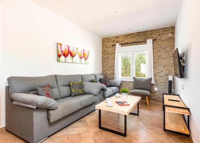 Villa Tres Arcos By *